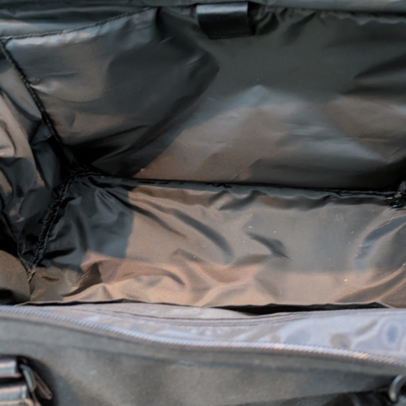 Beis Weekender Bag - Picture 8 of 10